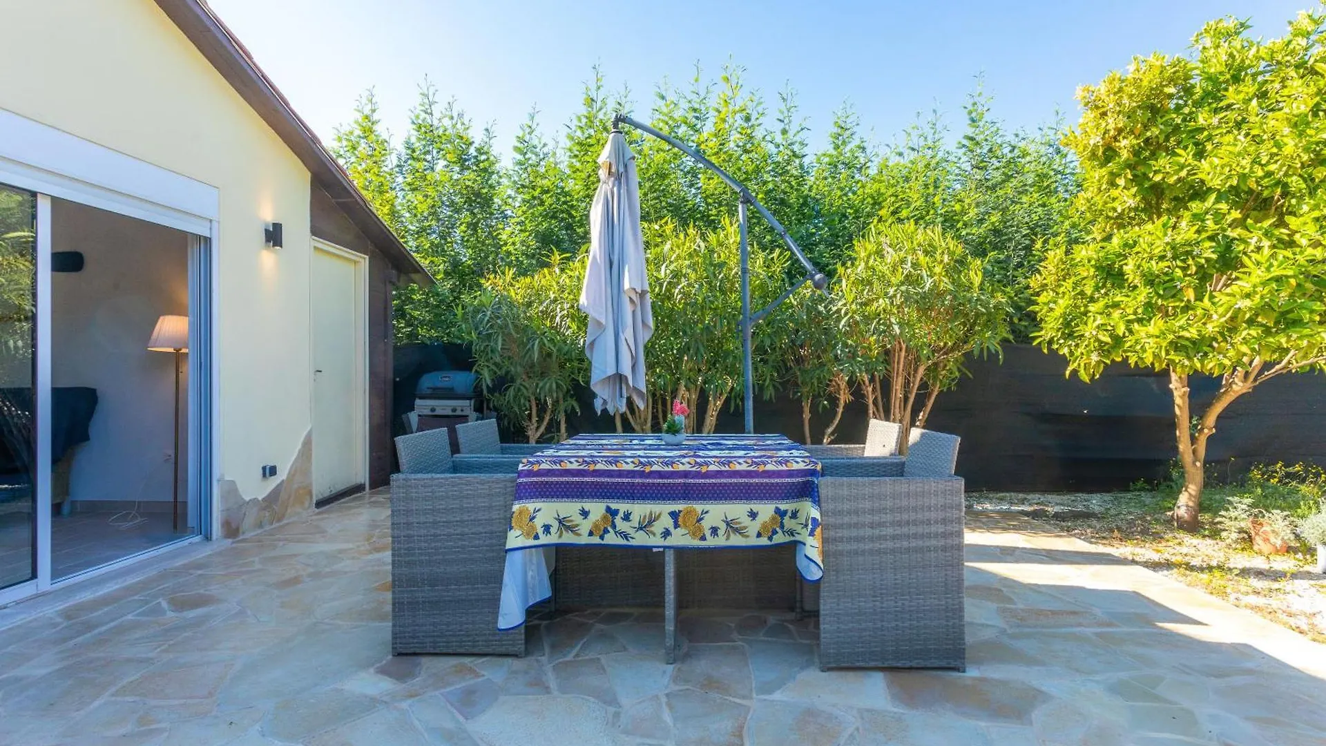 Studio Bormes 0*, Bormes-les-Mimosas Frankreich